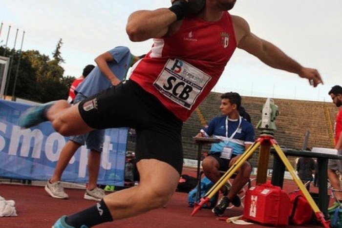 Recorde Regional para Adriano Lopes