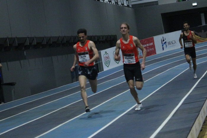 SC Braga 3º em masculinos no CN de Clubes em Pista Coberta